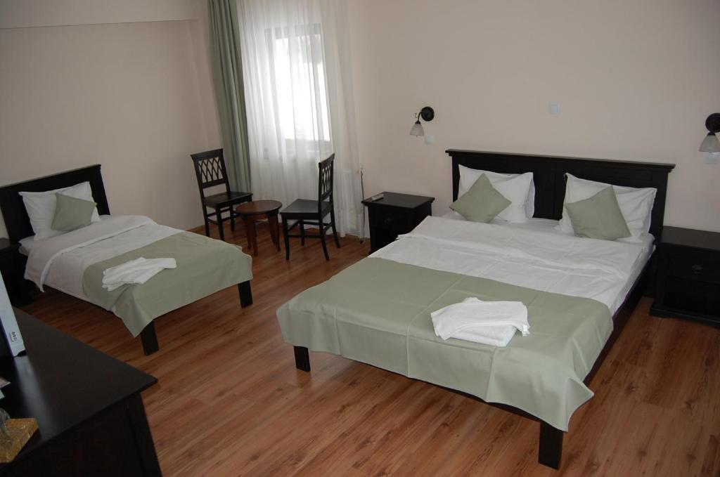 Complexul Turistic Cheile Butii Hotell Cîmpu lui Neag Rom bilde
