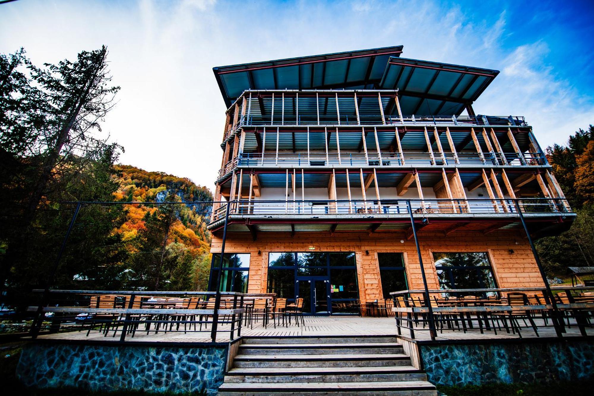Complexul Turistic Cheile Butii Hotell Cîmpu lui Neag Eksteriør bilde